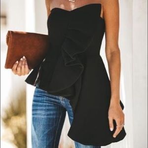 VICI Queen Of Hearts Strapless Statement Top